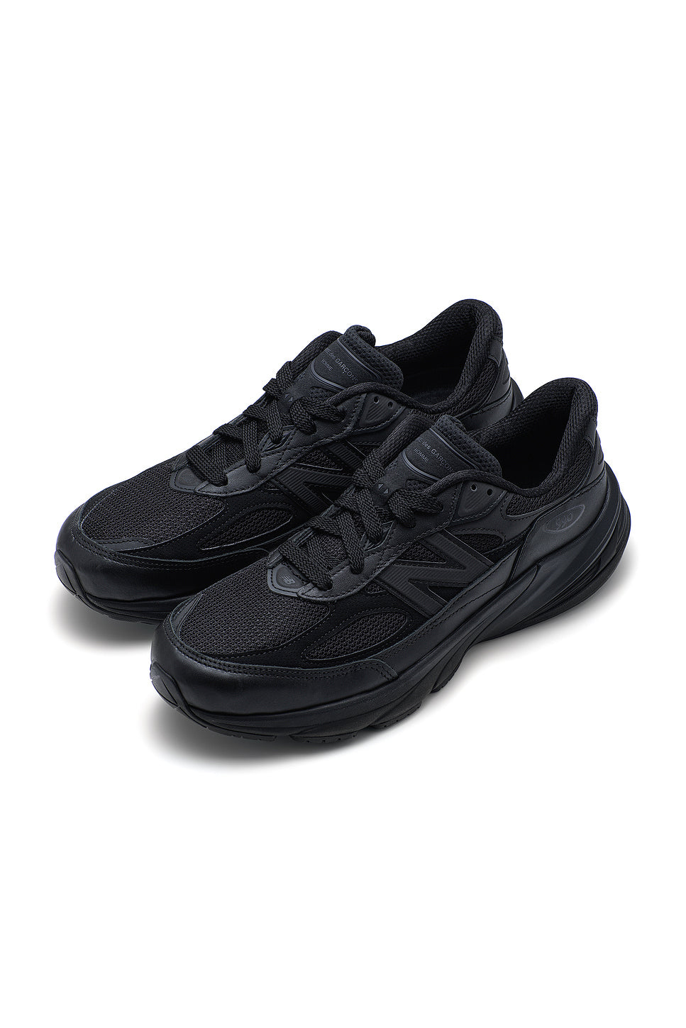 x New Balance 990v6 Sneaker