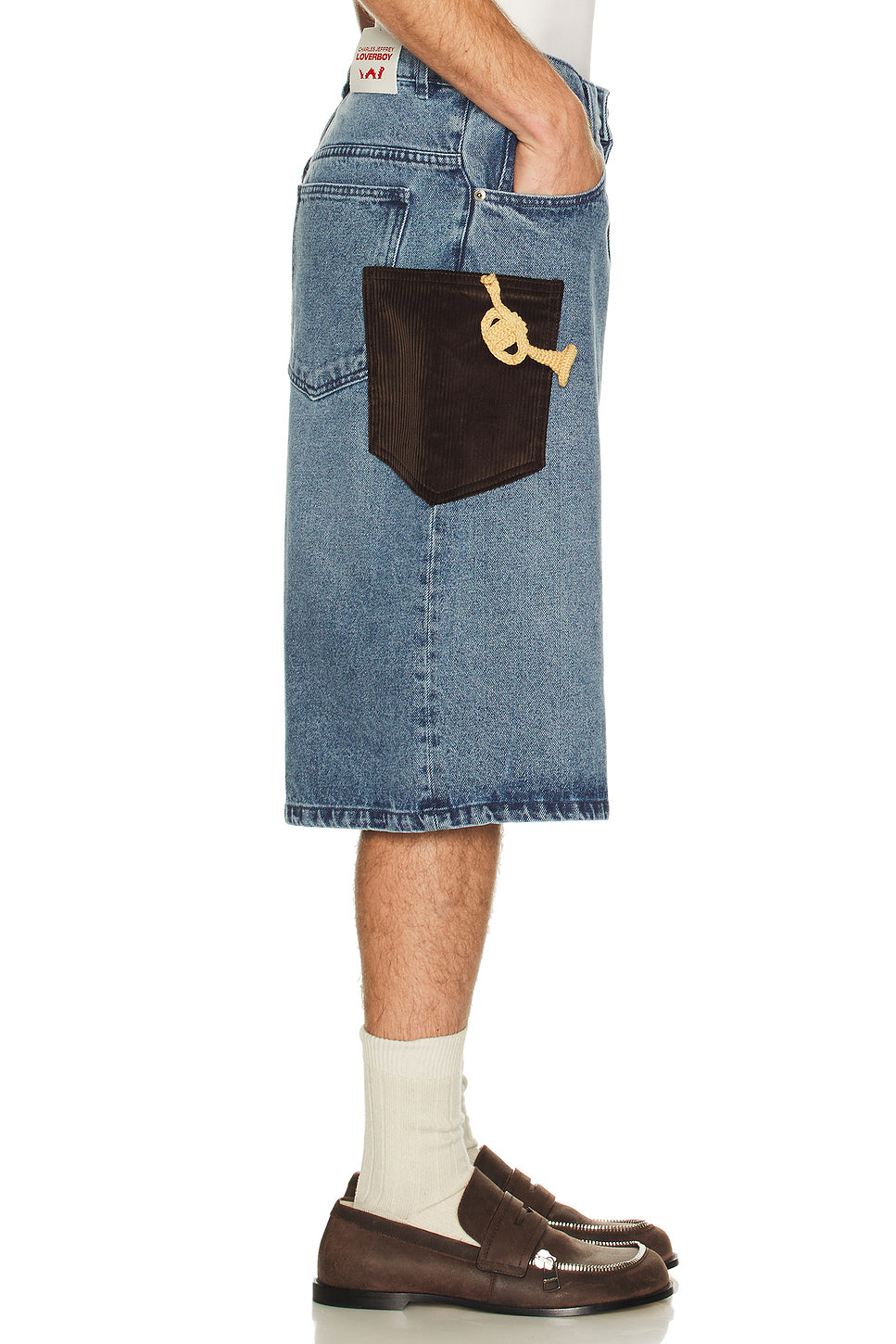 Wide Denim Shorts With Crochet Trumpet