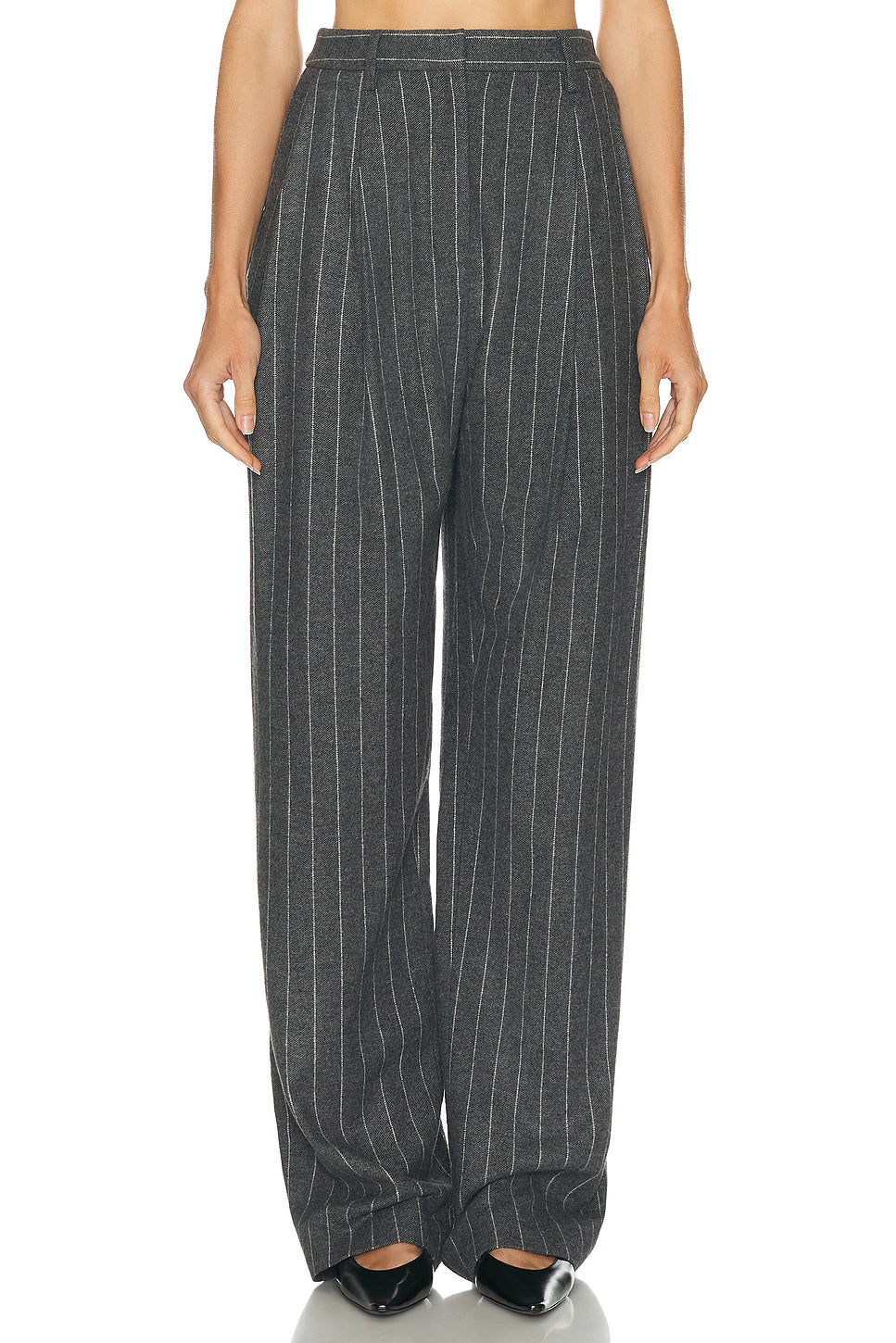 Pleated Pant