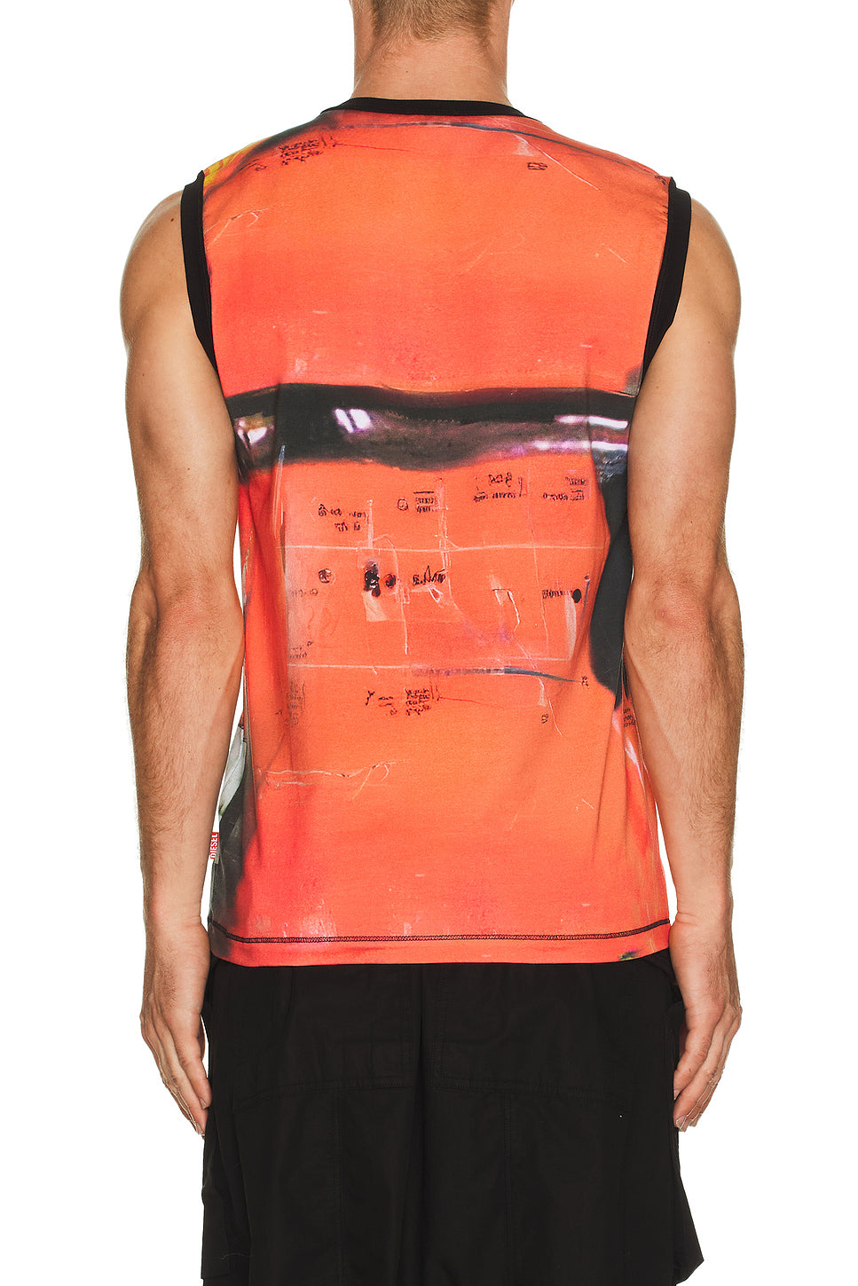 Hessa Tank