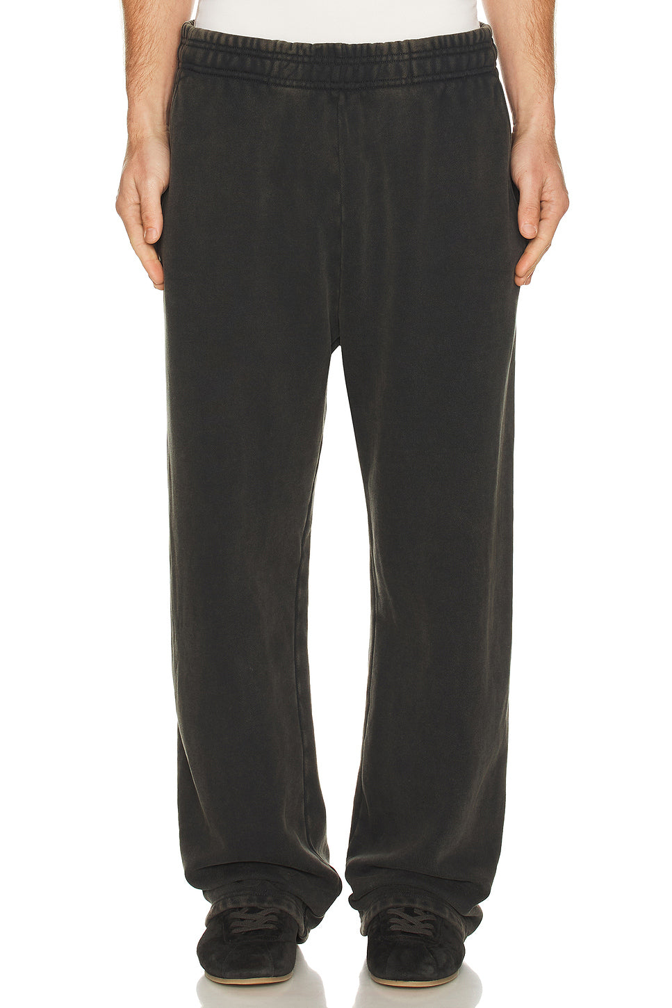 Straight Leg Sweatpant
