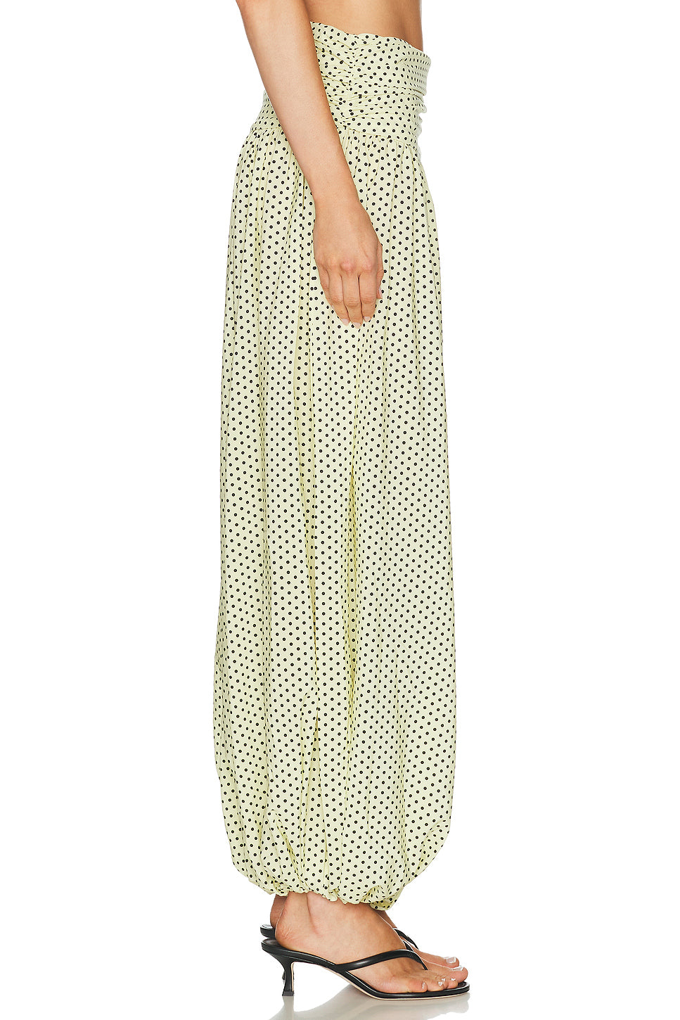 Nora Pant