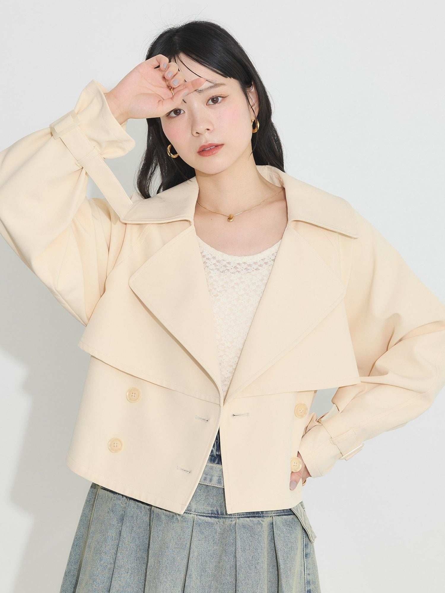 Furea Back-Flared Short Trench Coat