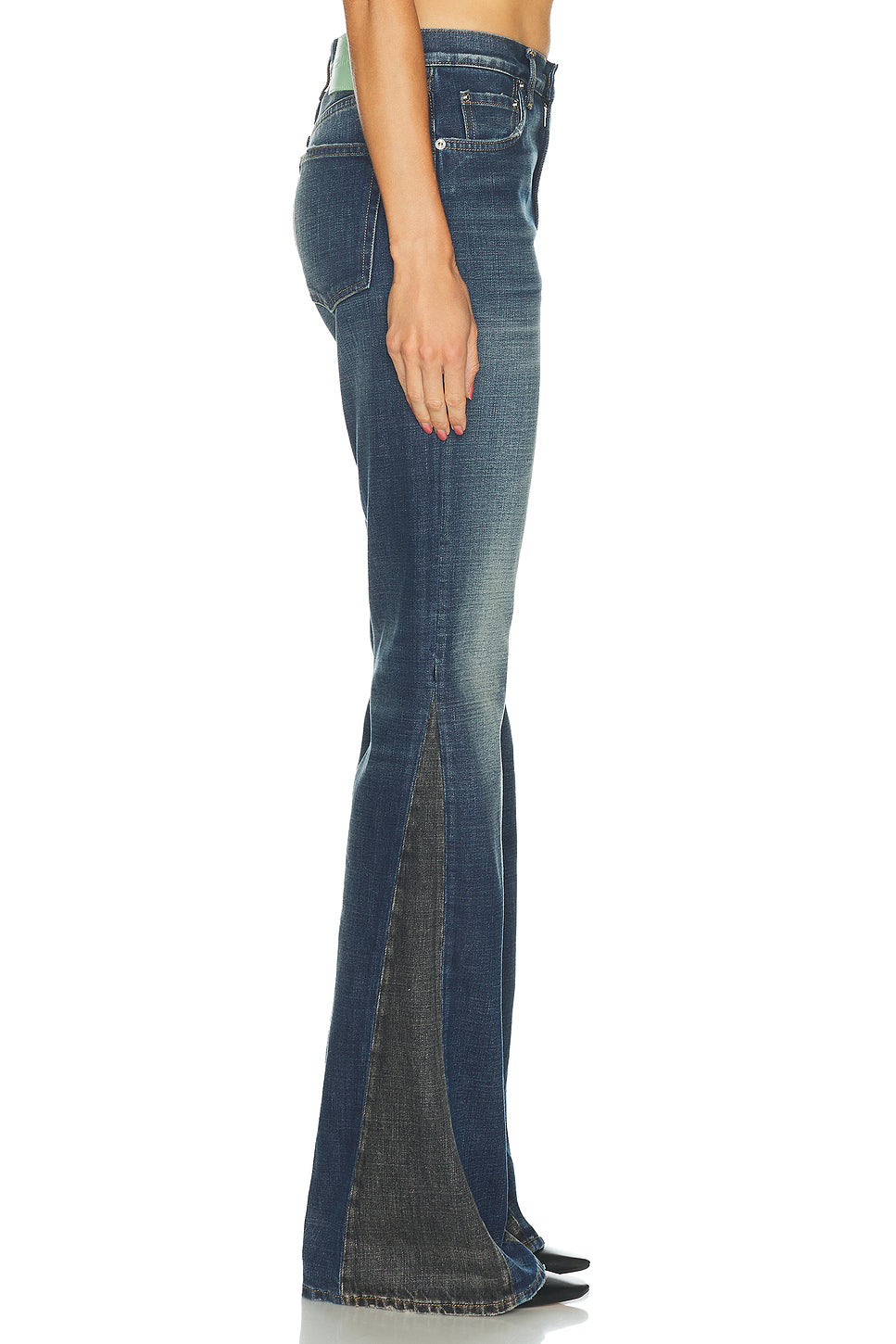 Fleur Flare Leg