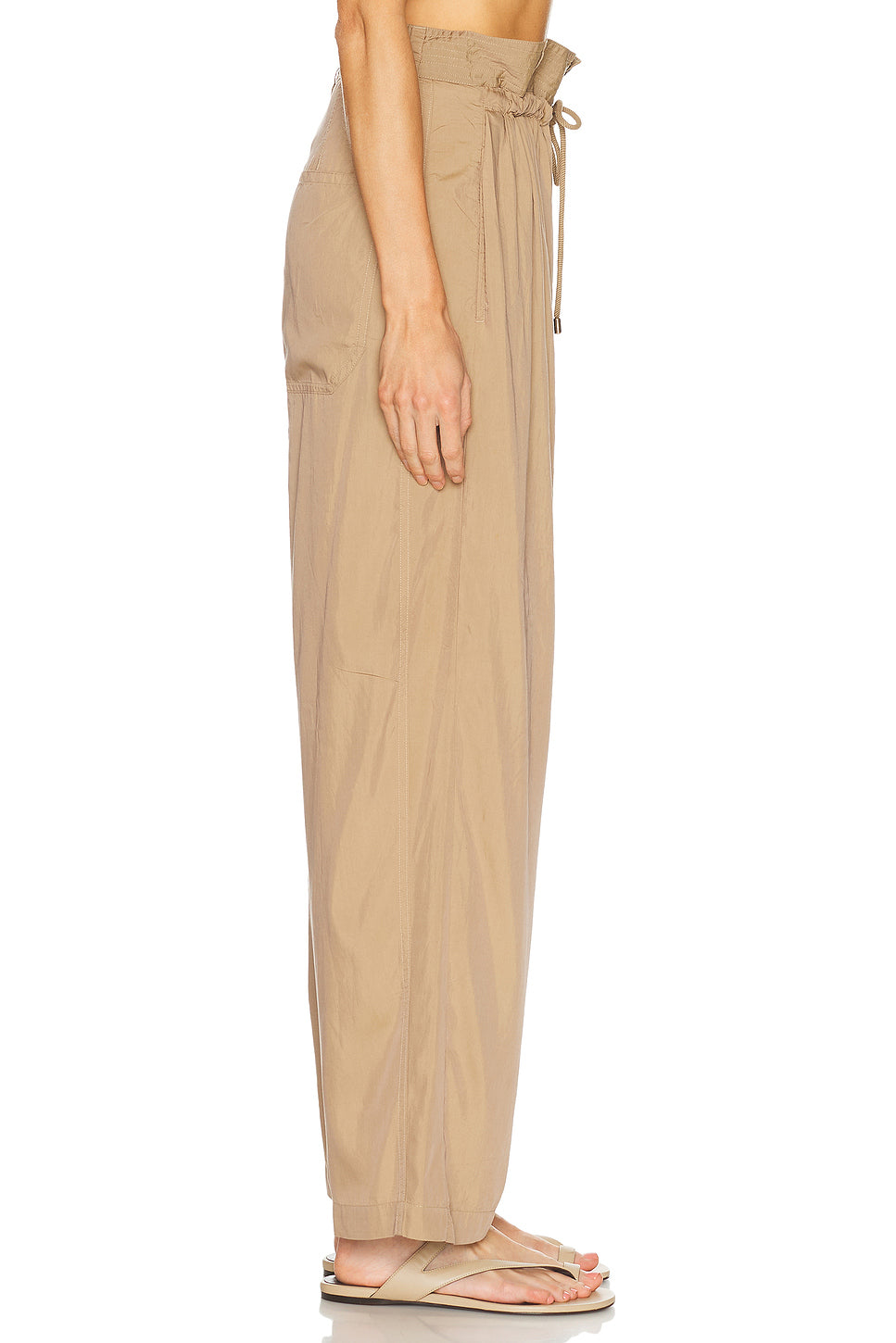 Inaya Pant