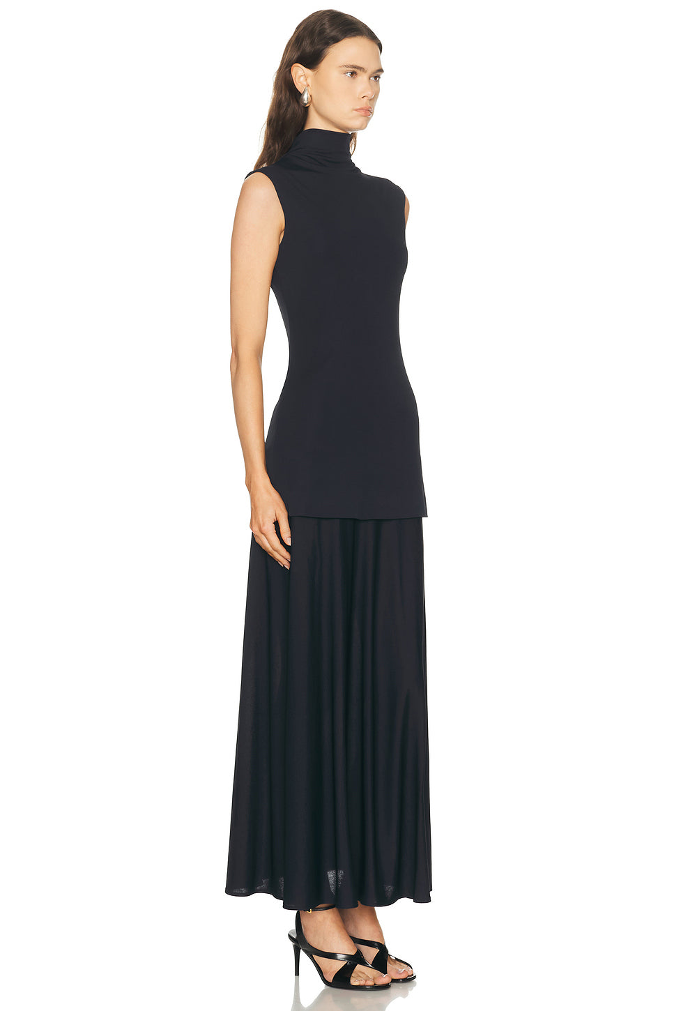 Sleeveless Long Dress