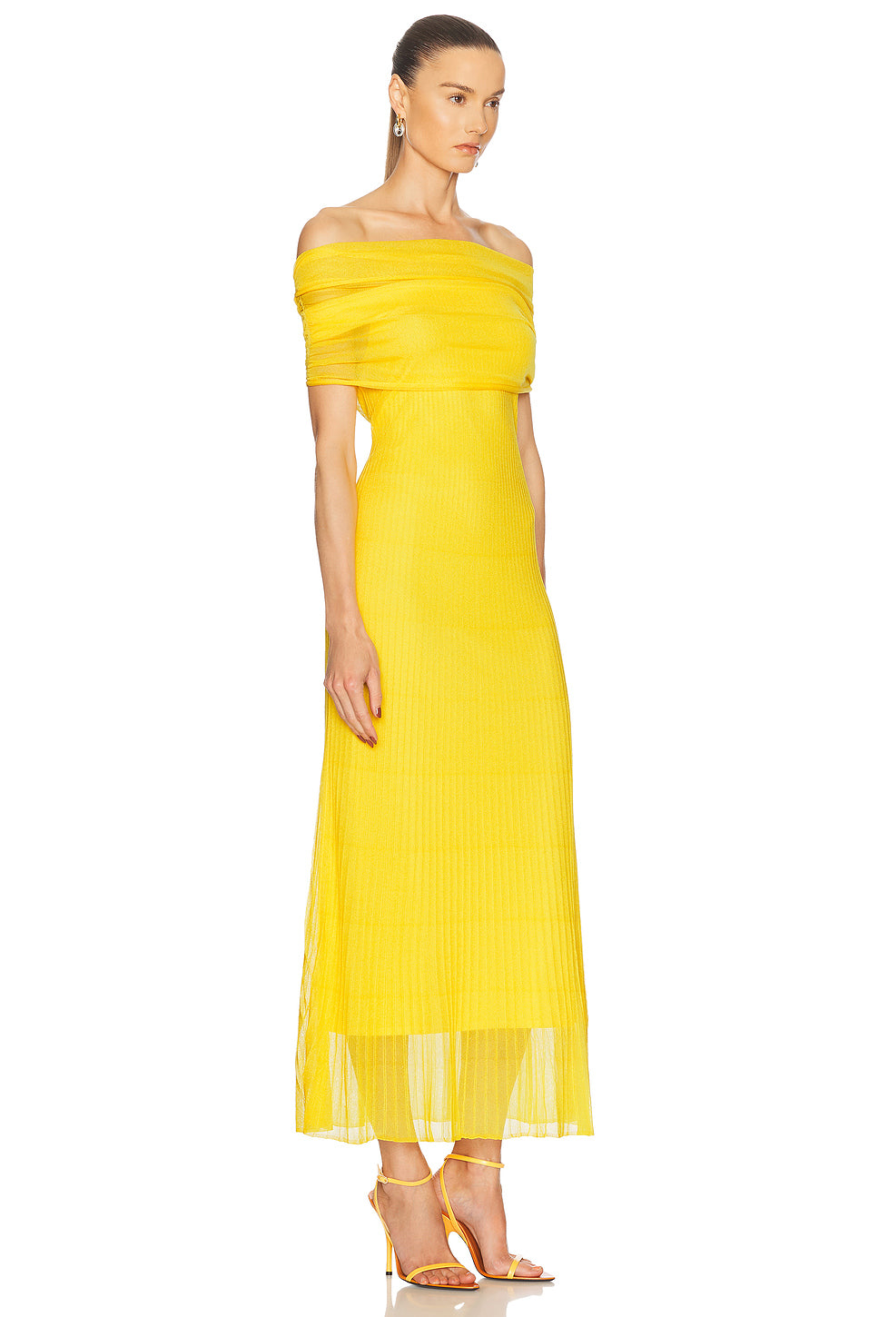 Laurelle Off Shoulder Maxi Dress