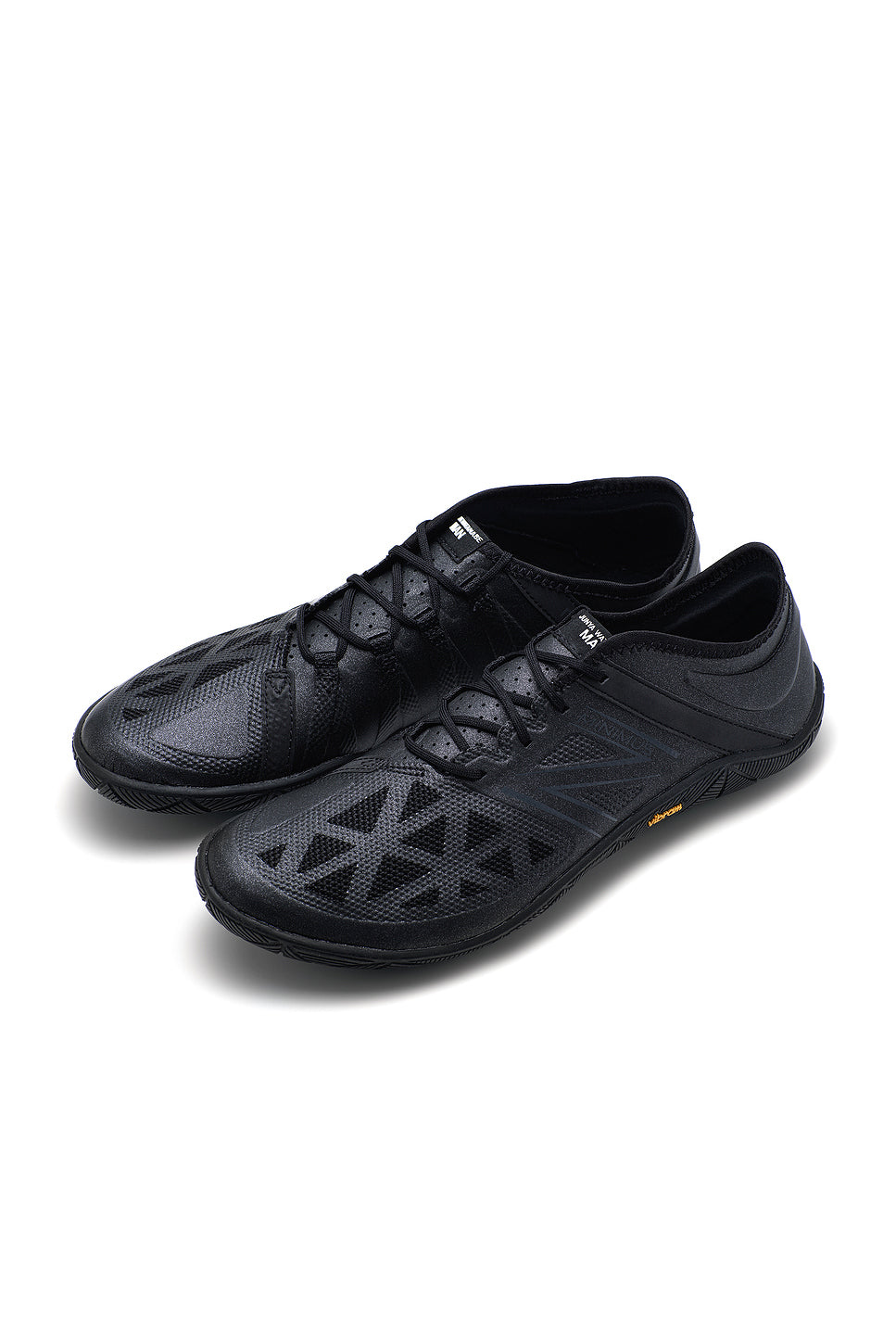 x New Balance UX200