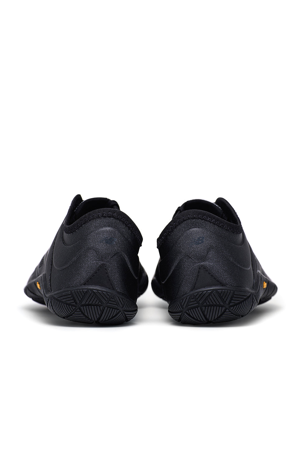 x New Balance UX200