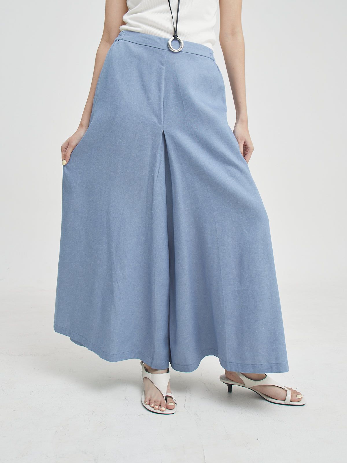 Omira Wide Leg Pants