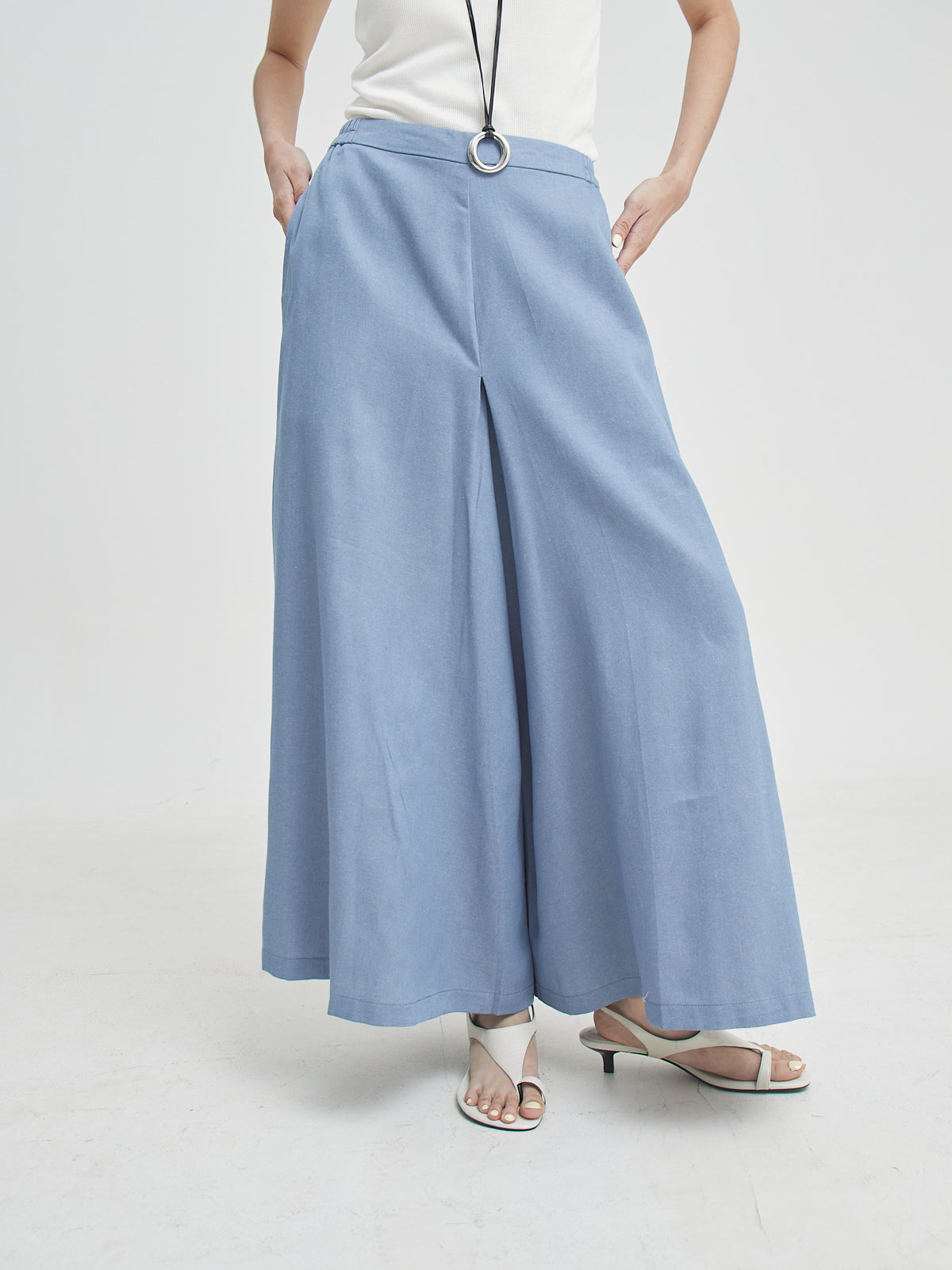 Omira Wide Leg Pants