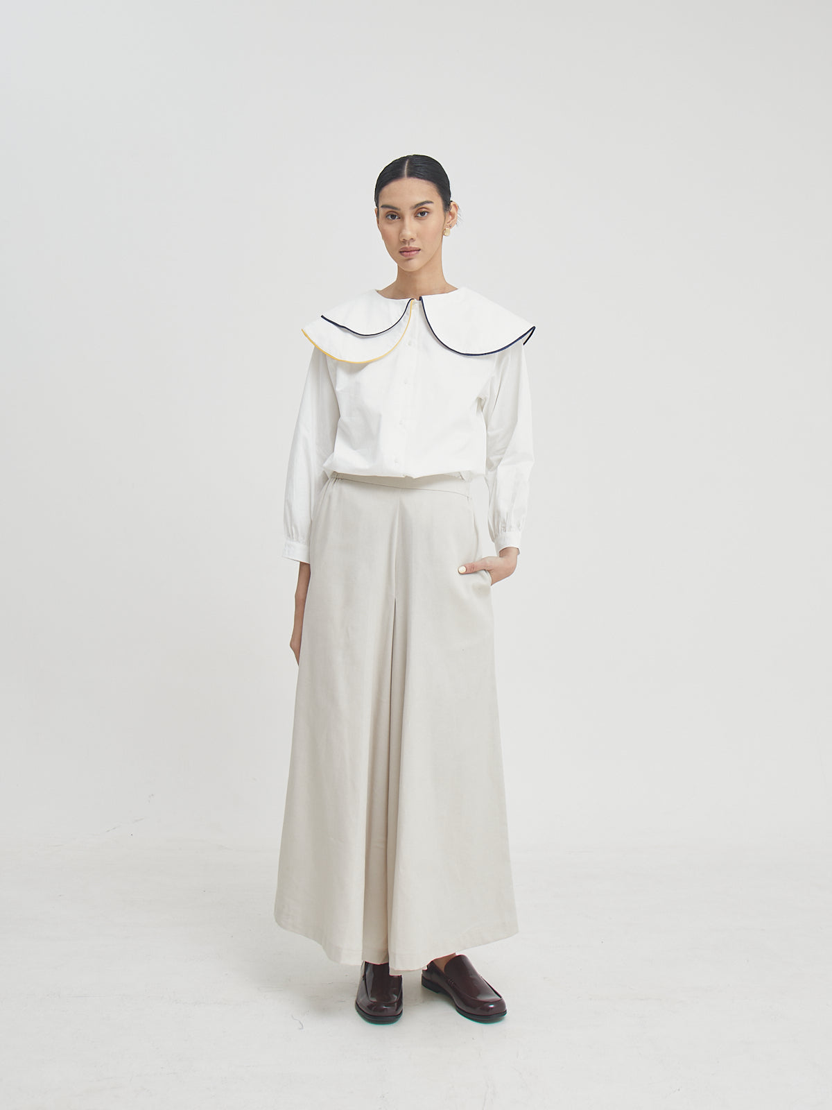 Omira Wide Leg Pants