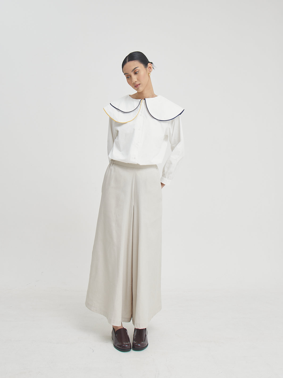 Omira Wide Leg Pants