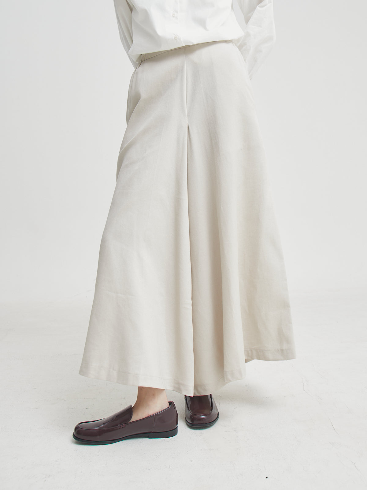 Omira Wide Leg Pants