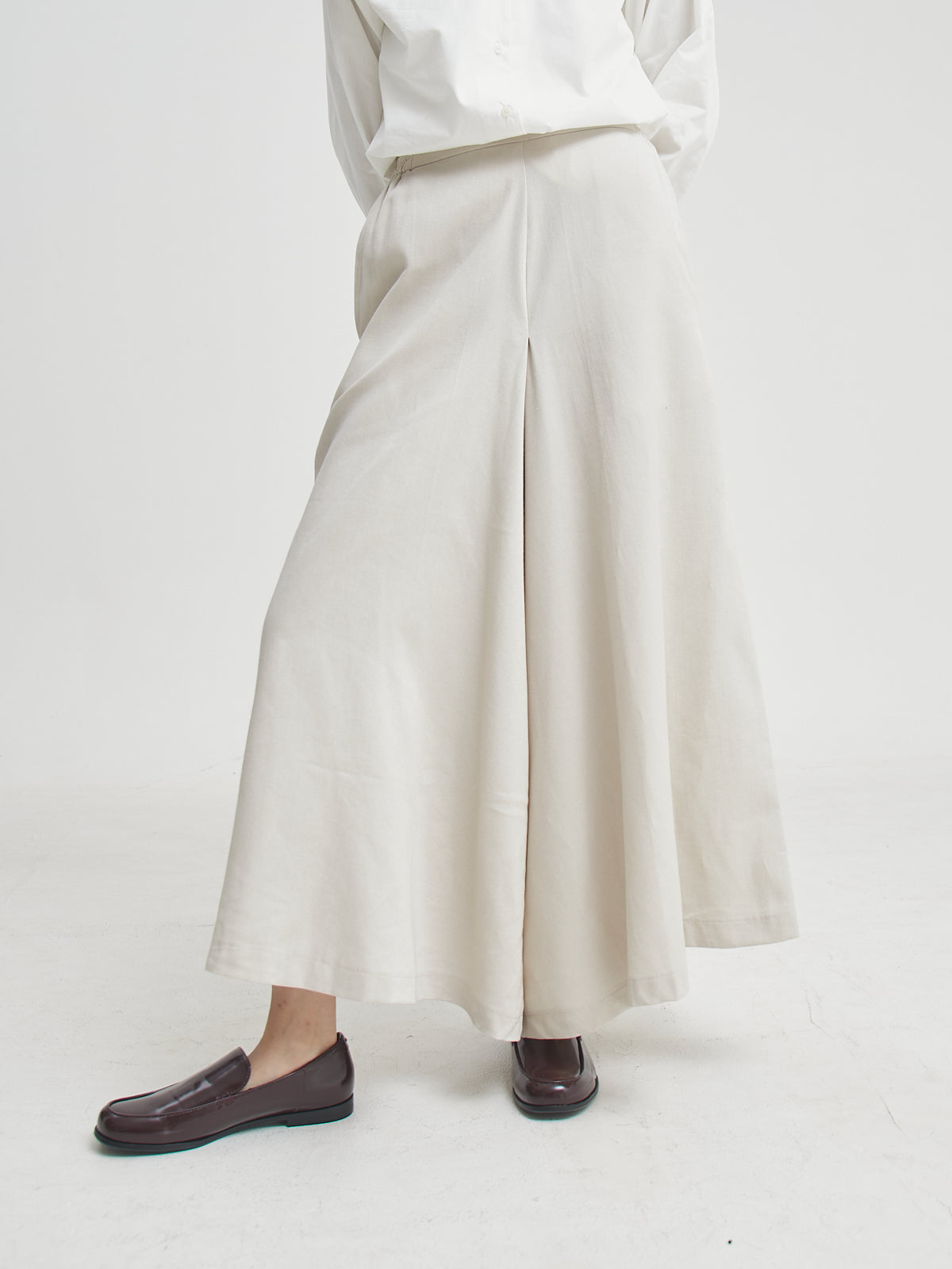 Omira Wide Leg Pants