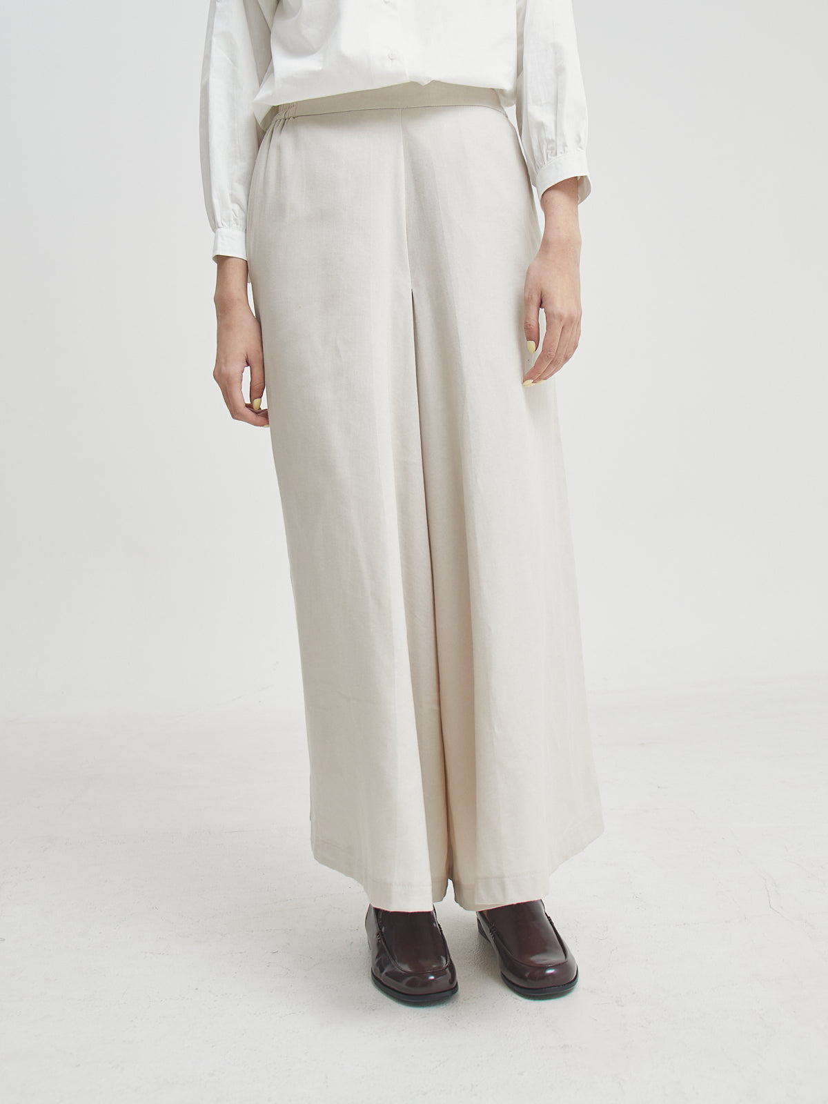 Omira Wide Leg Pants