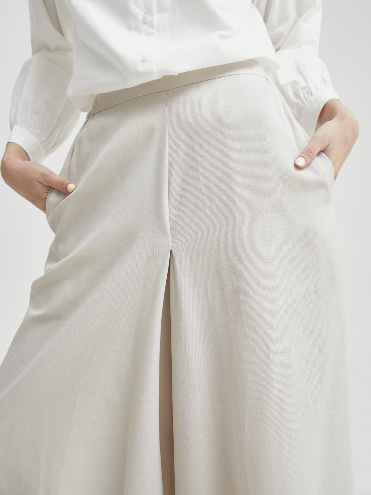Omira Wide Leg Pants