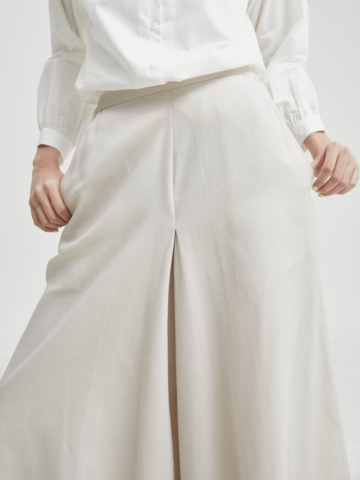 Omira Wide Leg Pants