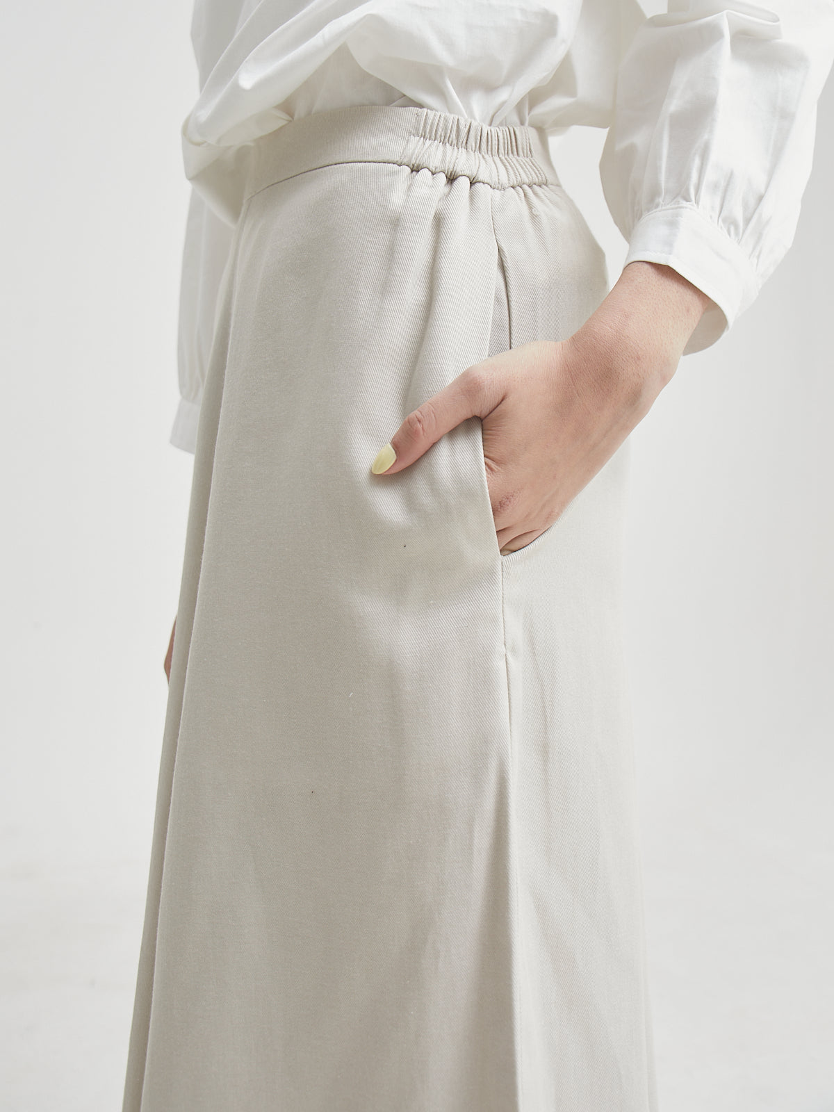 Omira Wide Leg Pants