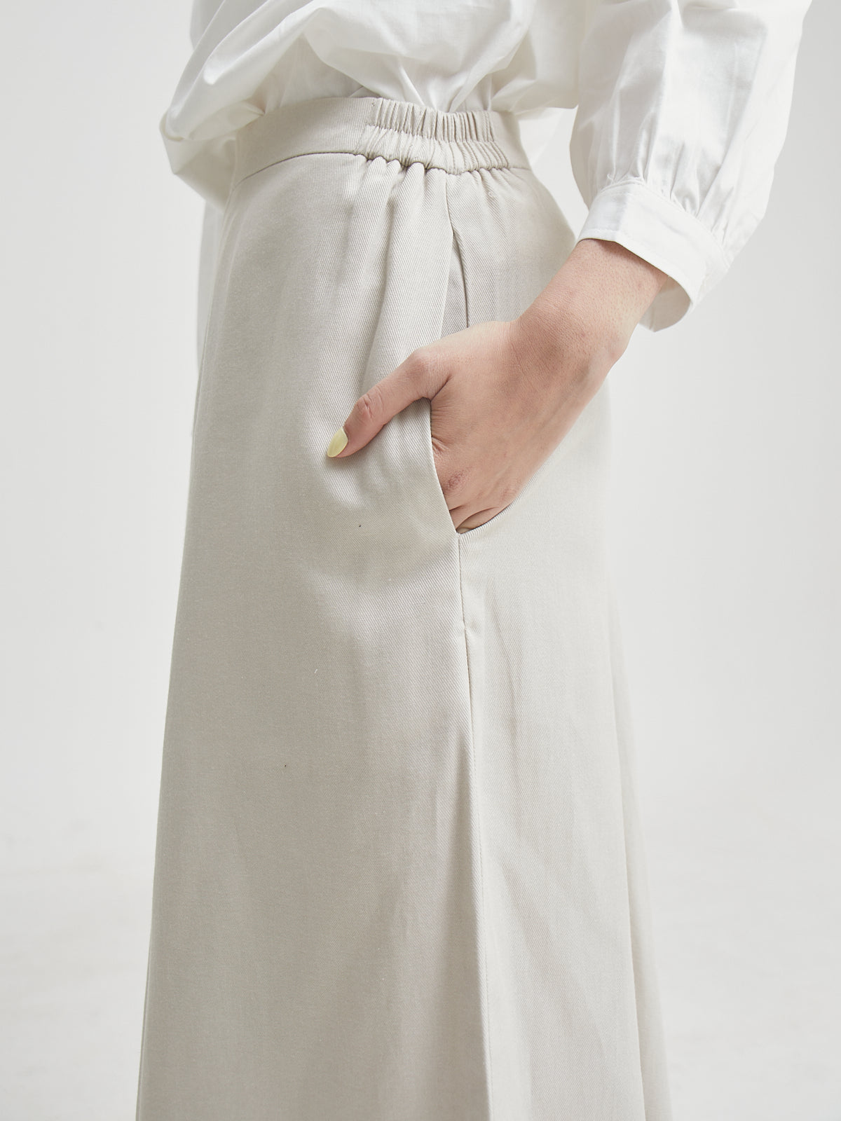 Omira Wide Leg Pants