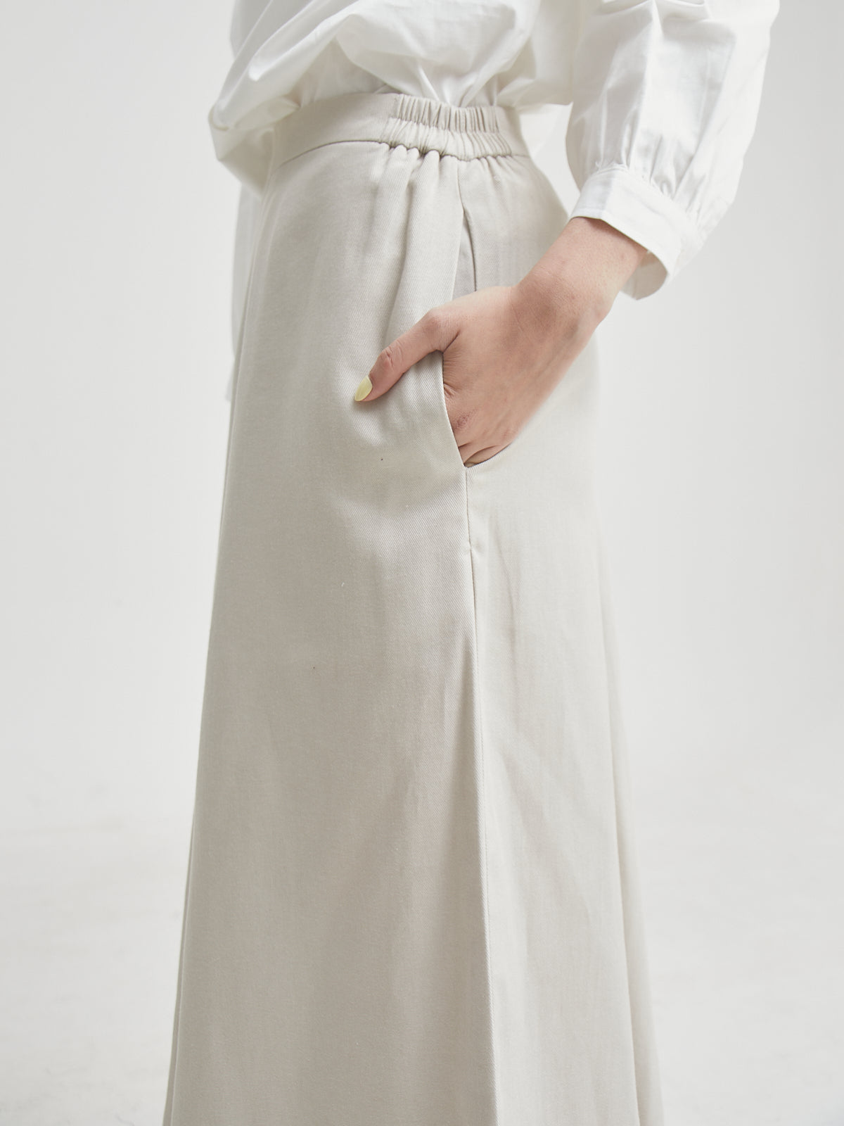 Omira Wide Leg Pants