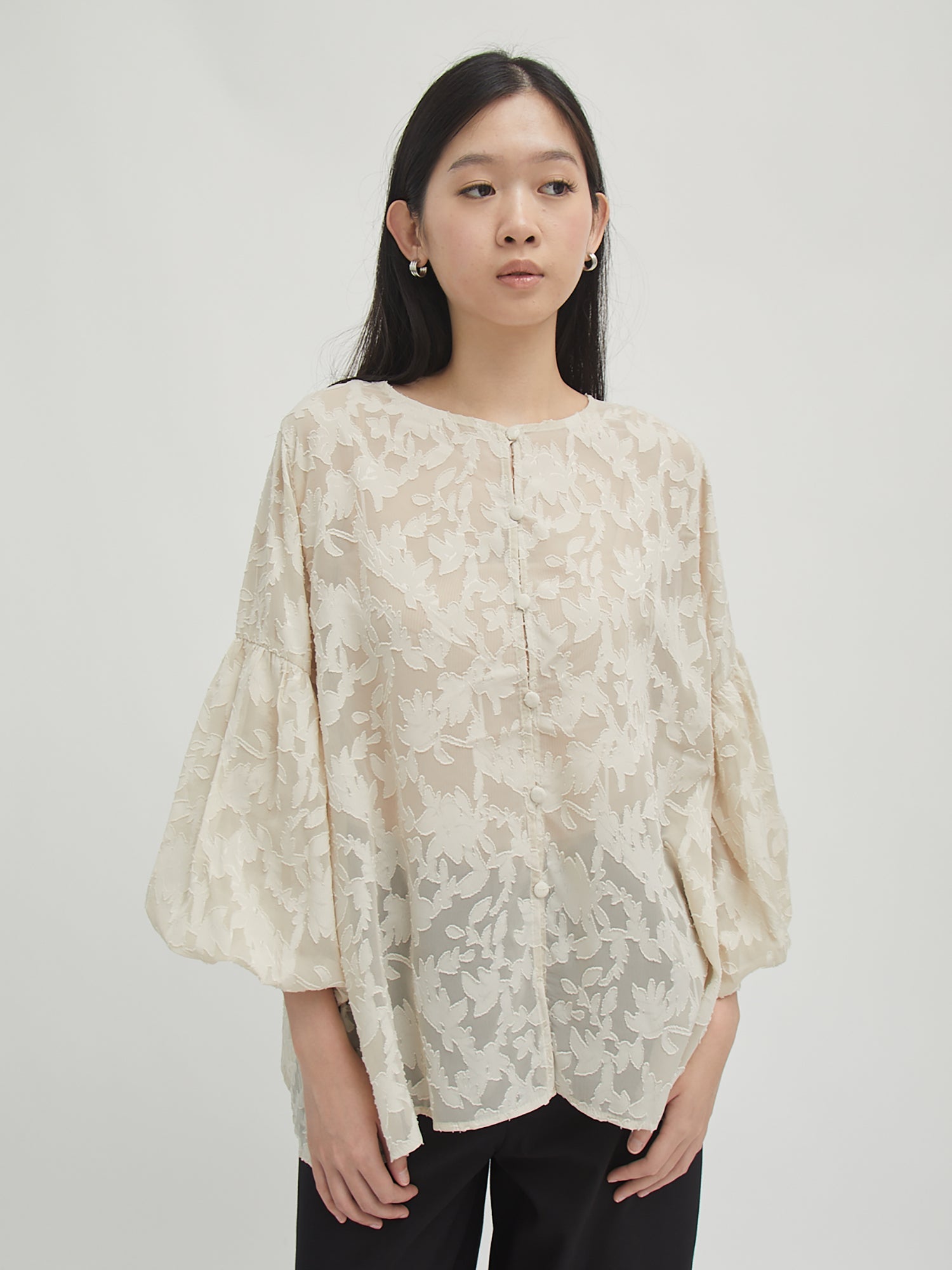 Alma Baloon Sleeve Outer - Ivory - Velvet at Bobo