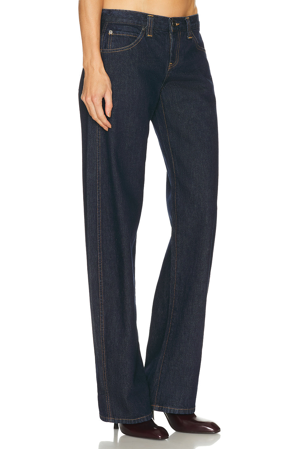 Karo Curved Leg