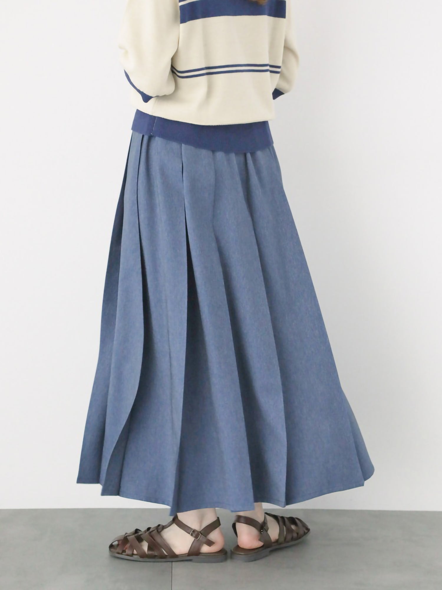 Kaorine Denim Pleated Skirt