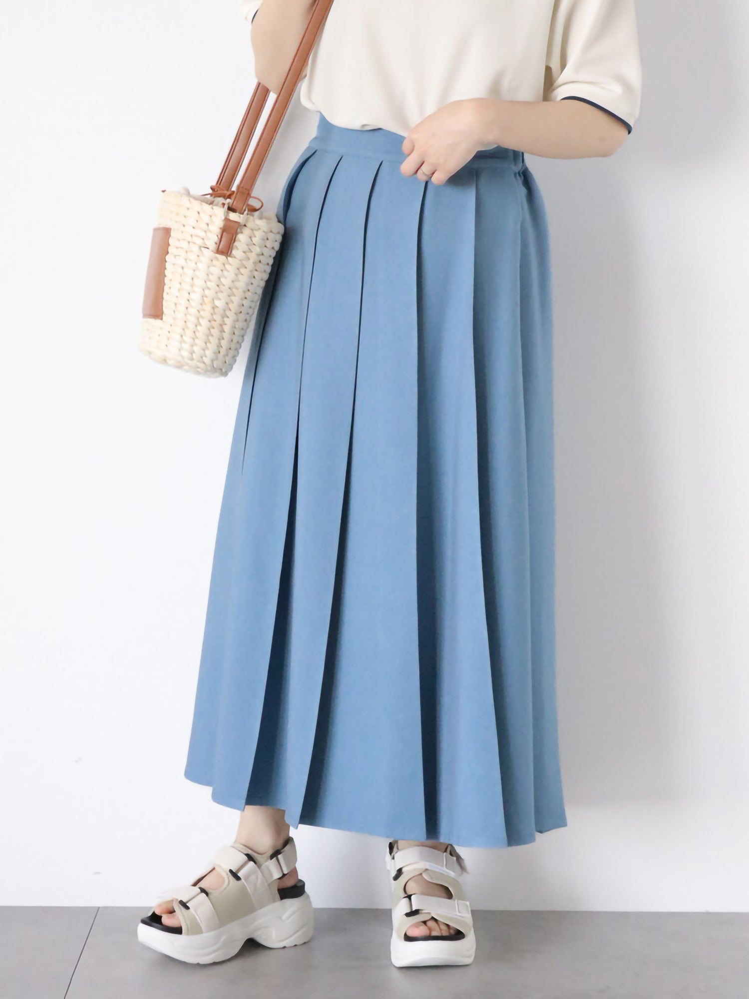 Kaorine Denim Pleated Skirt