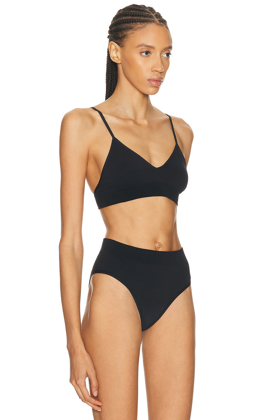 Low Show V Seamless Bralette
