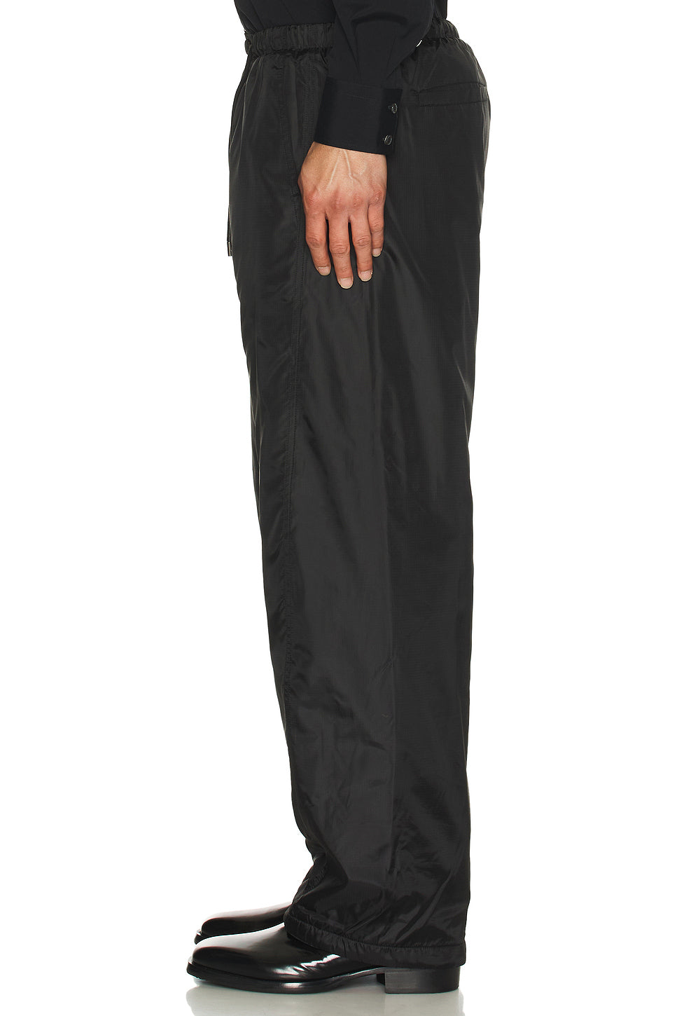 Curved Pants