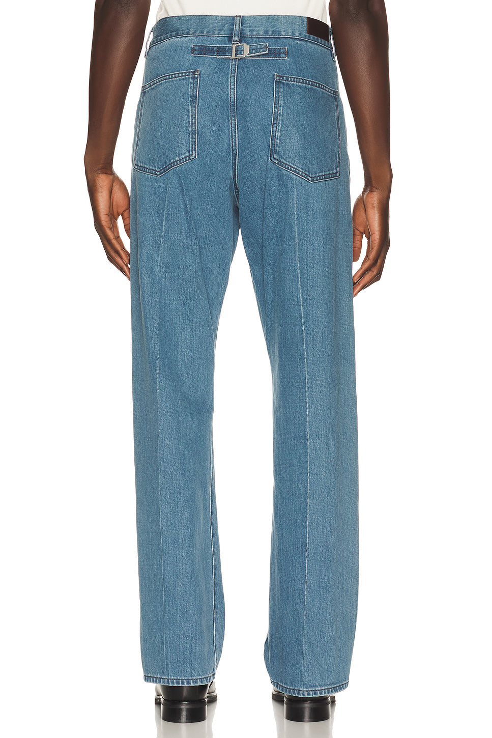 Straight Leg 5 Pockets
