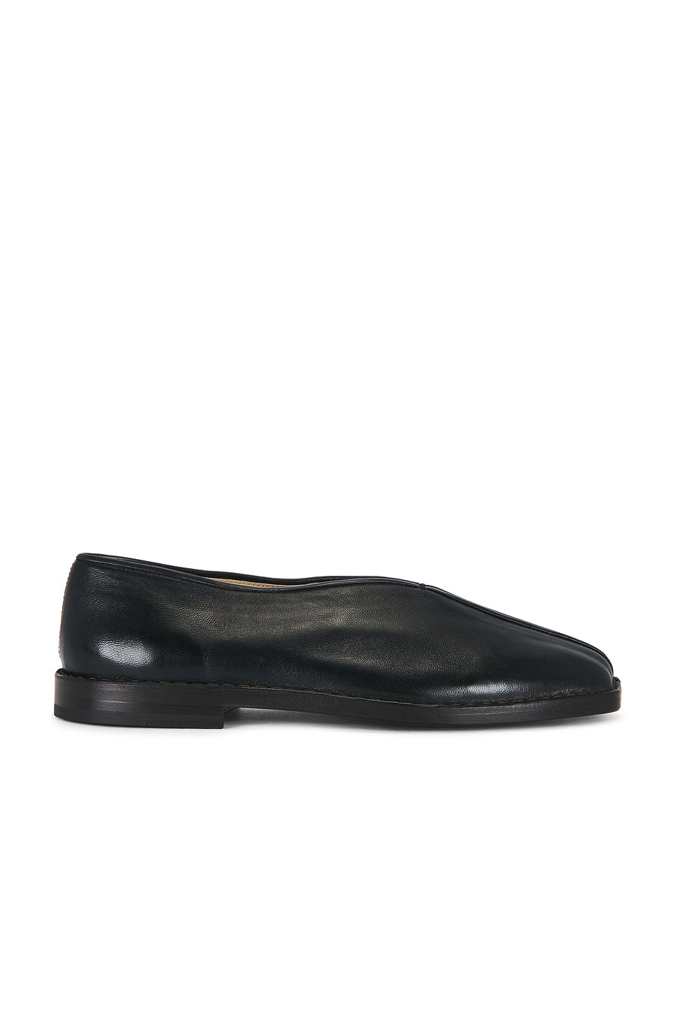 Shiny Nappa Lamb Flat Piped Slippers