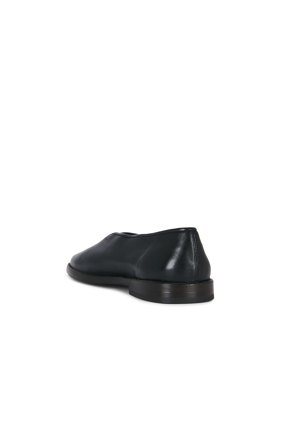 Shiny Nappa Lamb Flat Piped Slippers