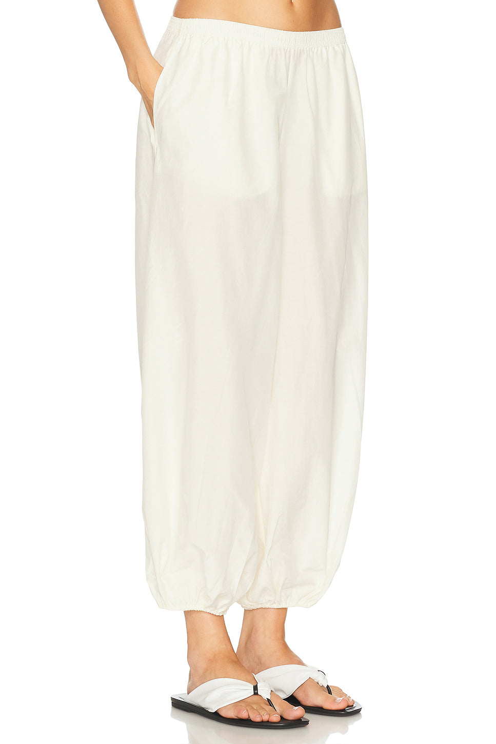 Almaya Balloon Pant