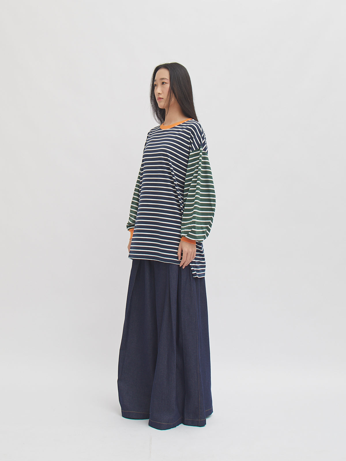 Listia Longsleeve Oversized Tee
