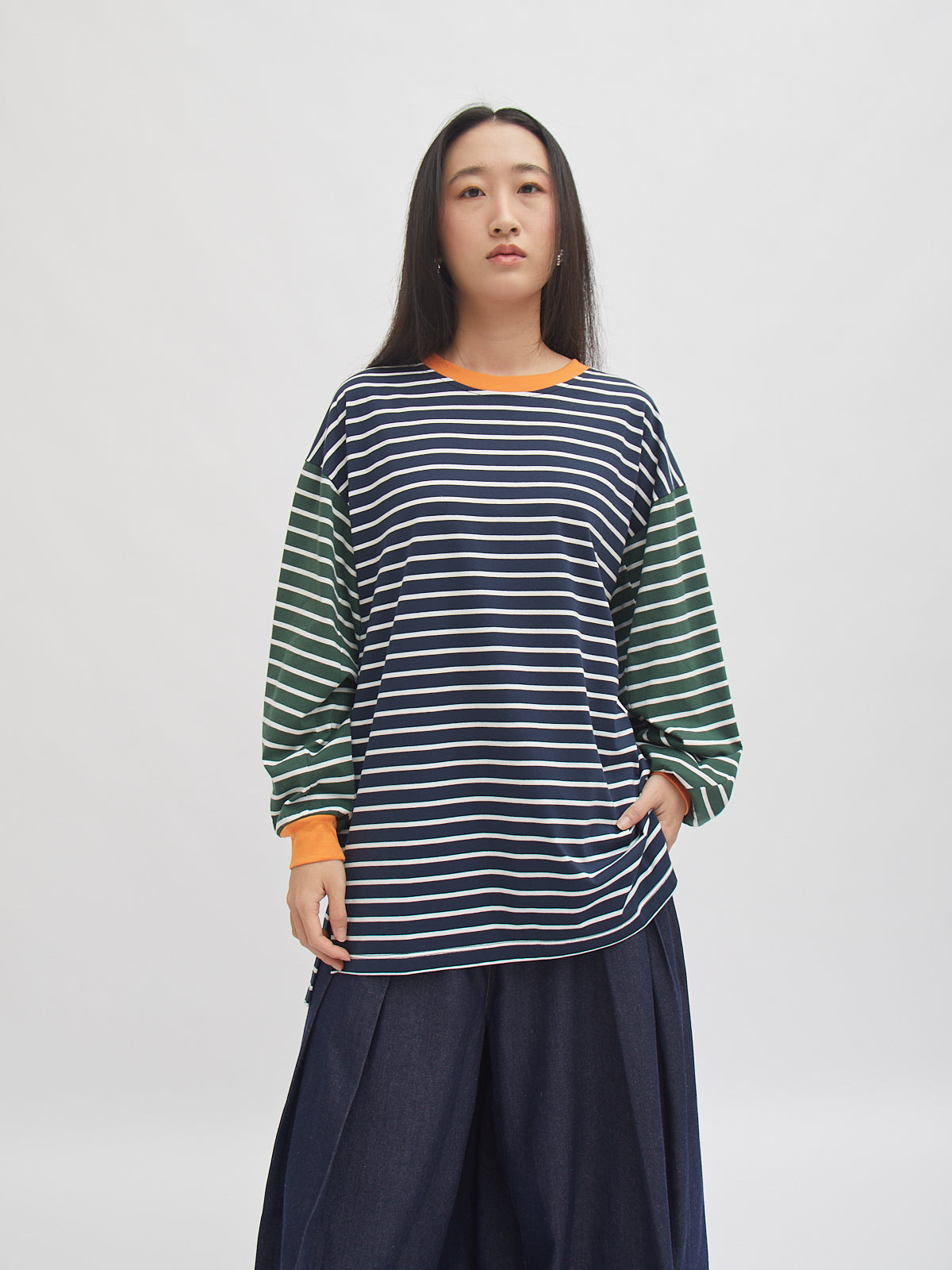 Listia Longsleeve Oversized Tee