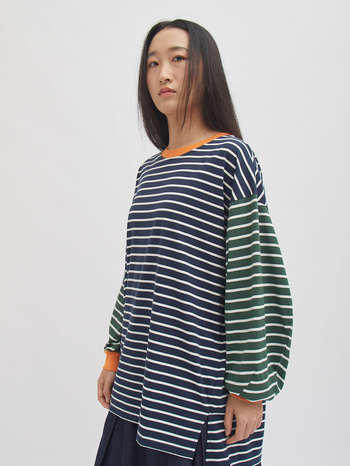 Listia Longsleeve Oversized Tee