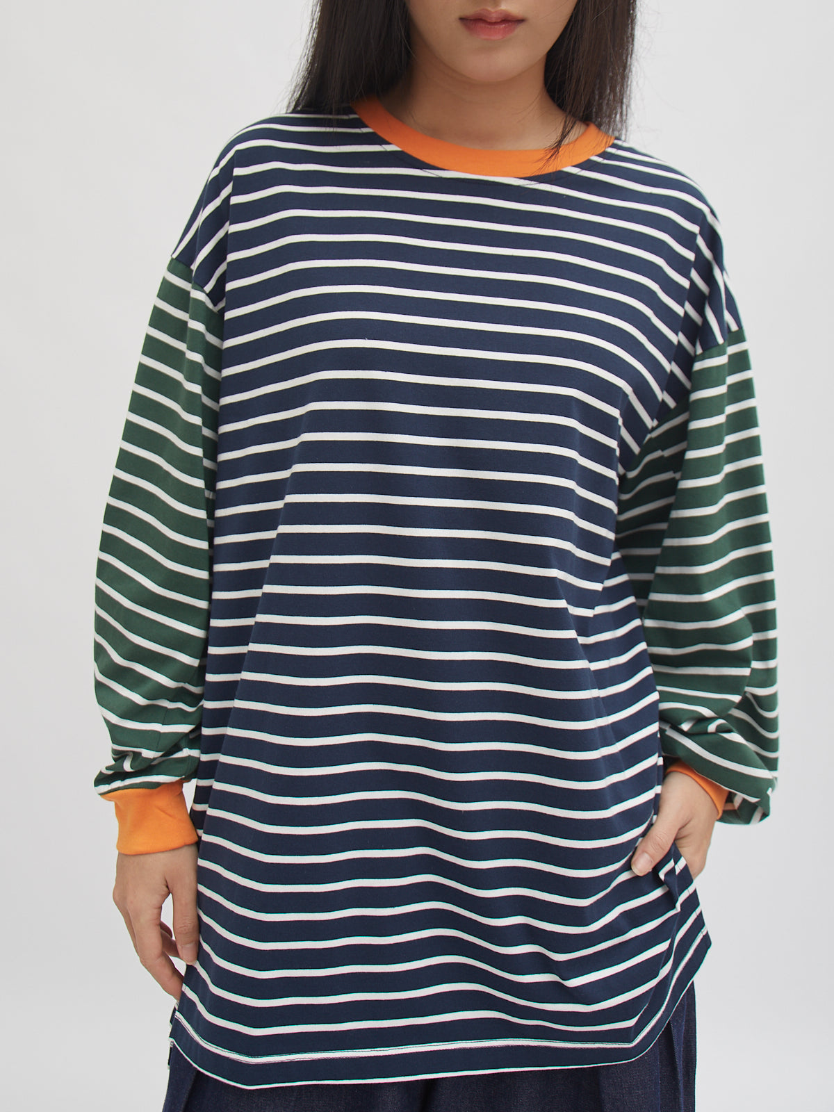 Listia Longsleeve Oversized Tee