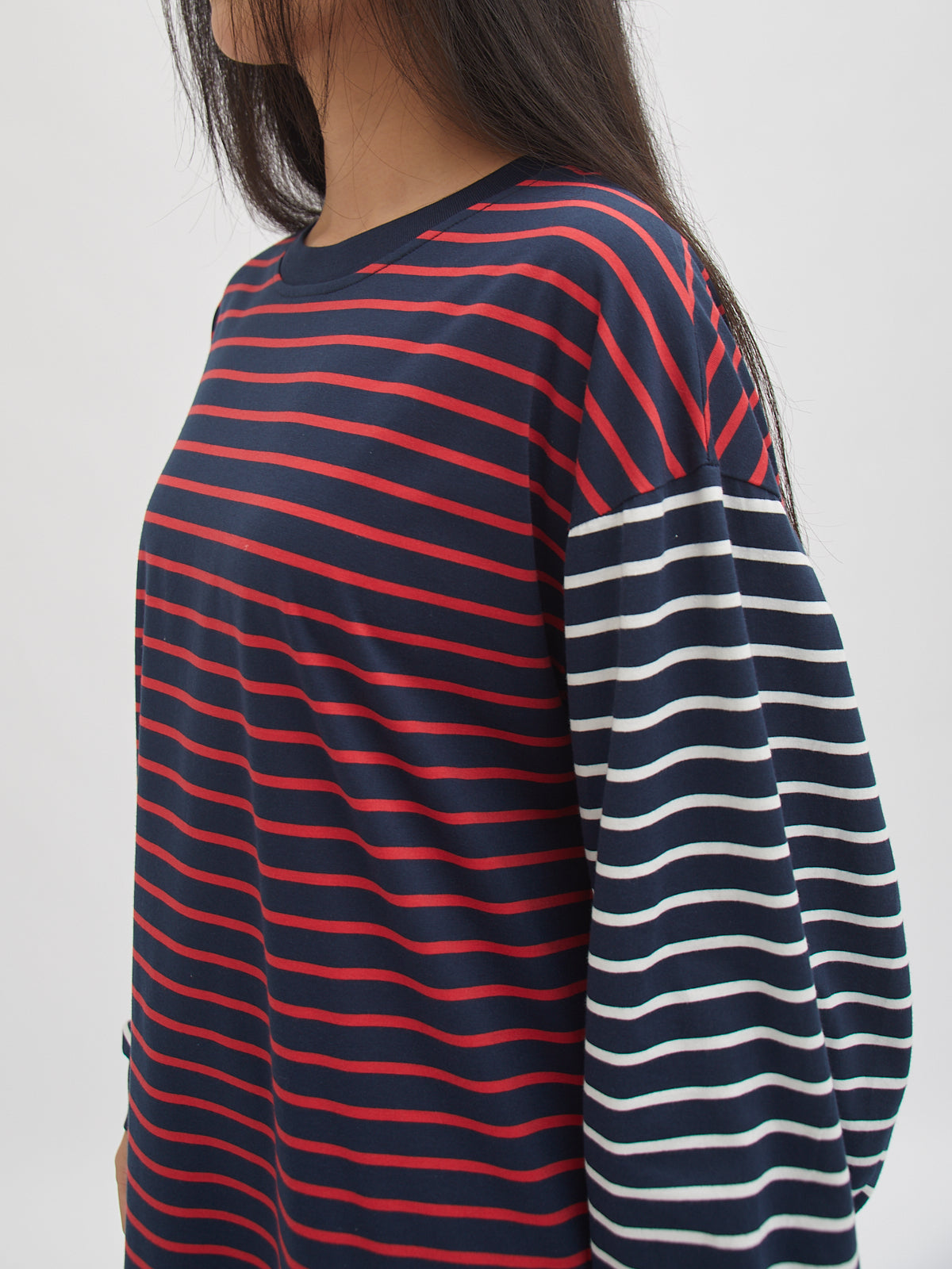 Listia Longsleeve Oversized Tee