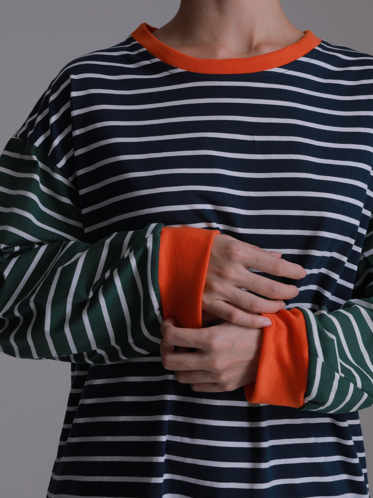 Listia Longsleeve Oversized Tee
