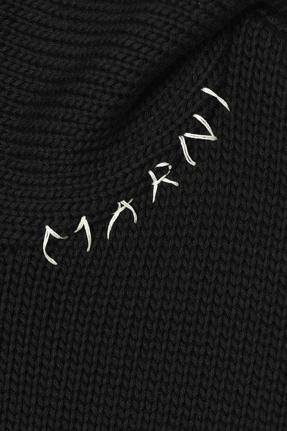 Roundneck Sweater