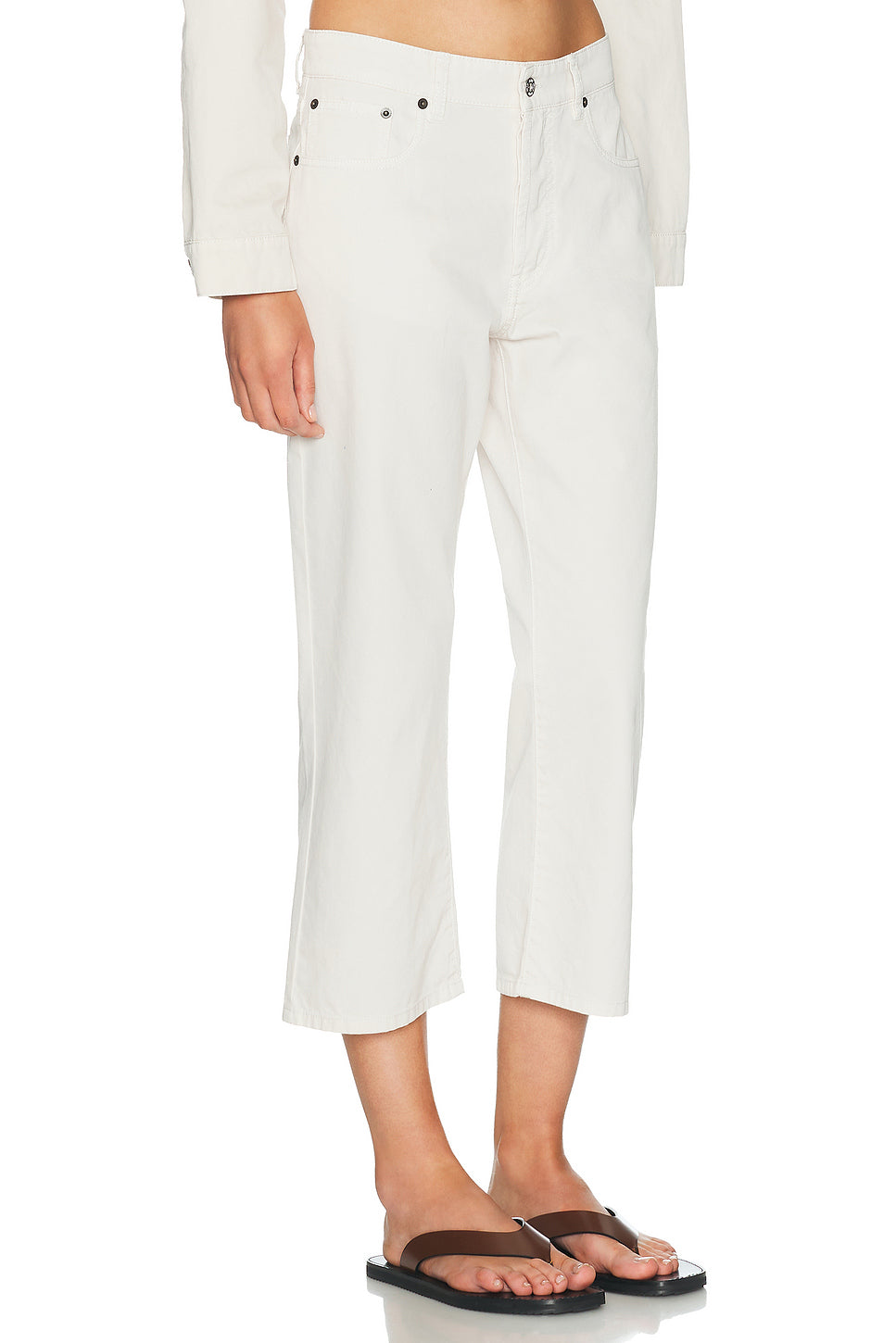 Cropped Flare Leg