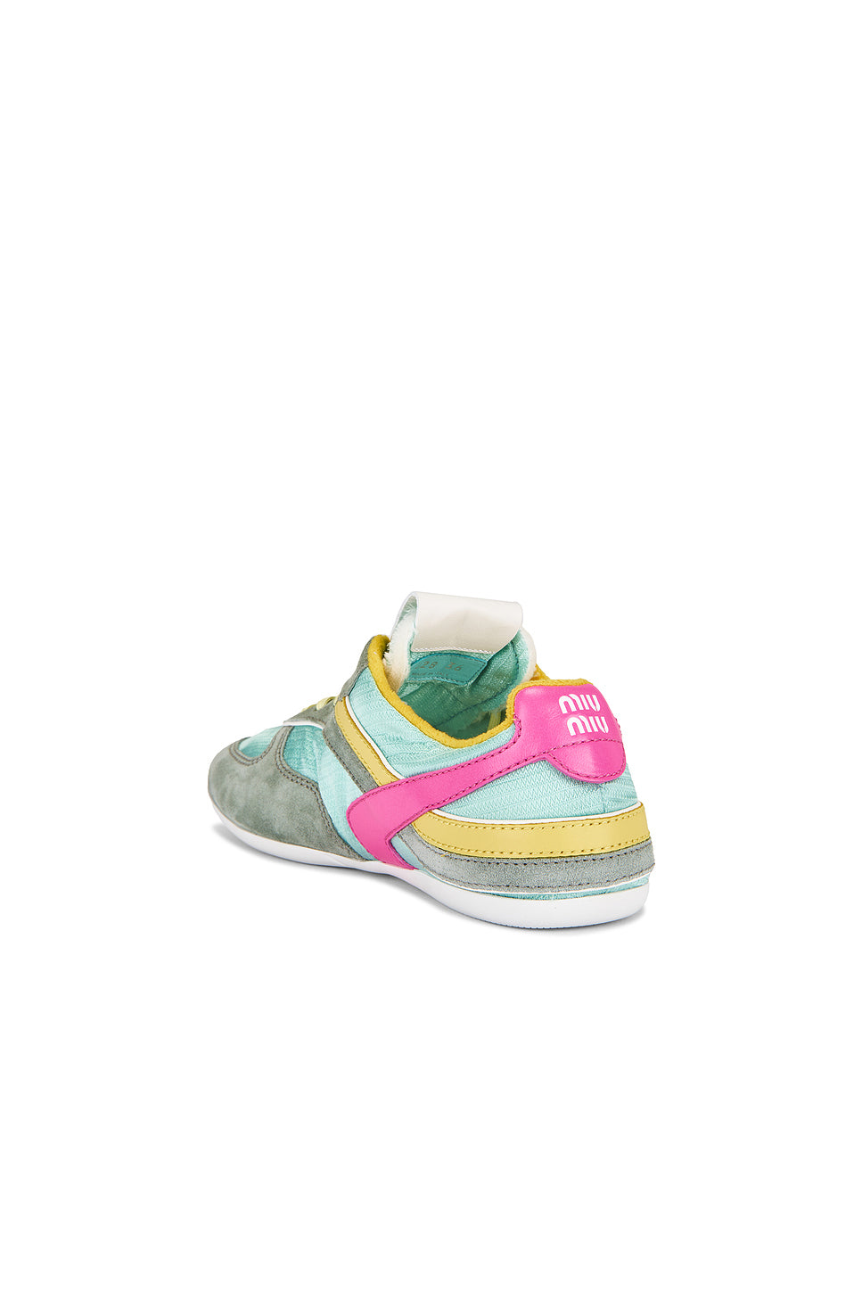 Sneaker