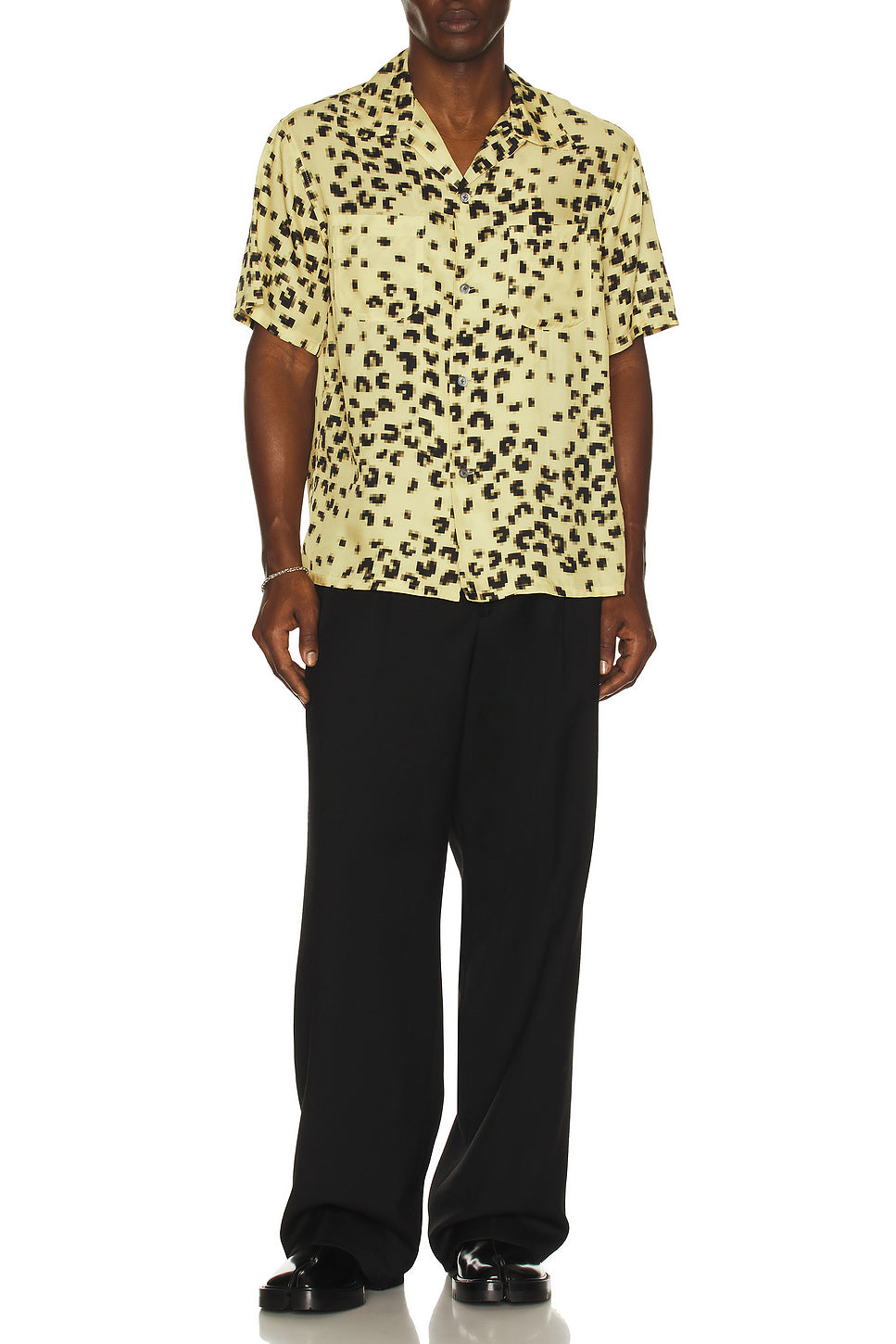 Short-Sleeved Shirt