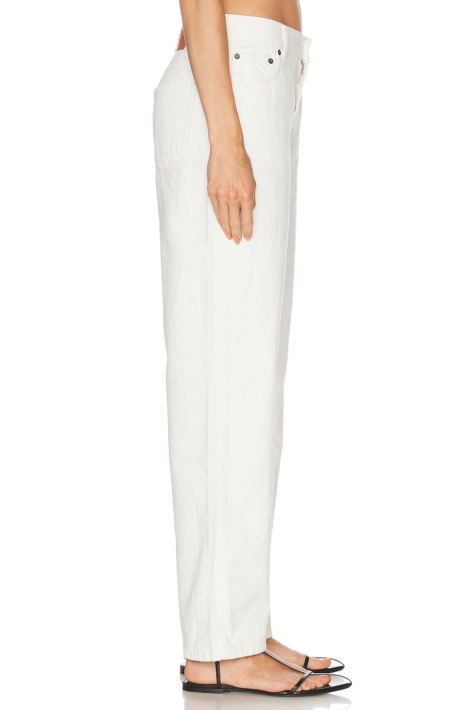 Relaxed Wide Leg Jeans