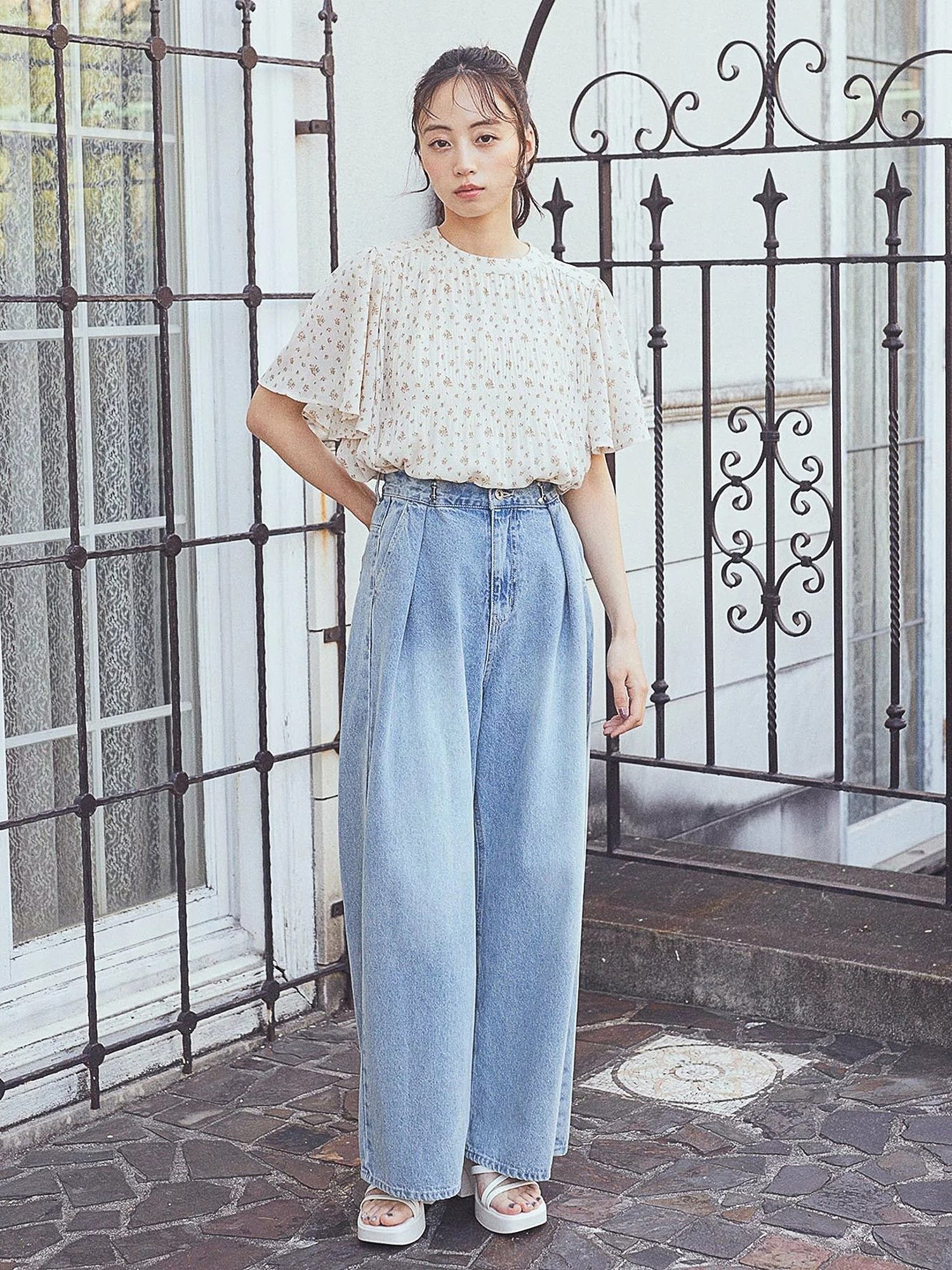 Majolica Pleated Short Sleeve Blouse