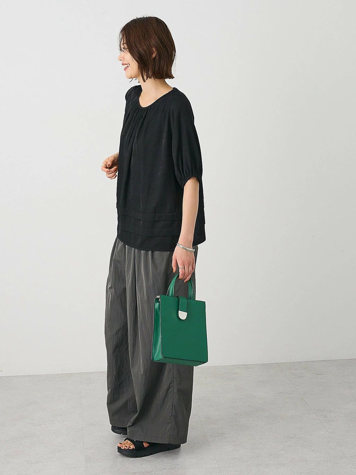 Makaira Back Lace-Up Balloon Sleeve Blouse