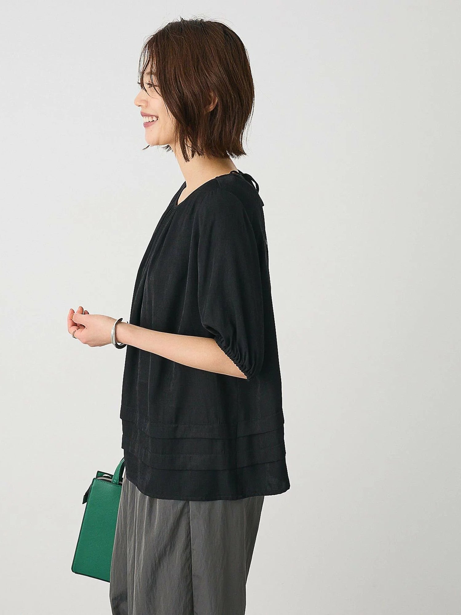Makaira Back Lace-Up Balloon Sleeve Blouse