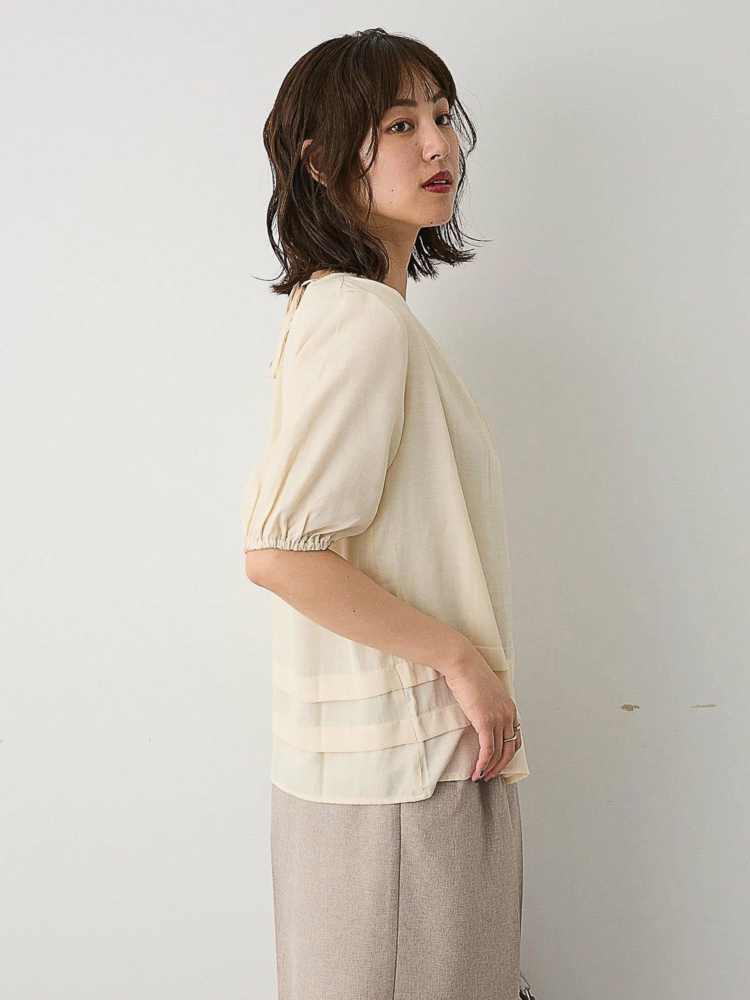 Makaira Back Lace-Up Balloon Sleeve Blouse